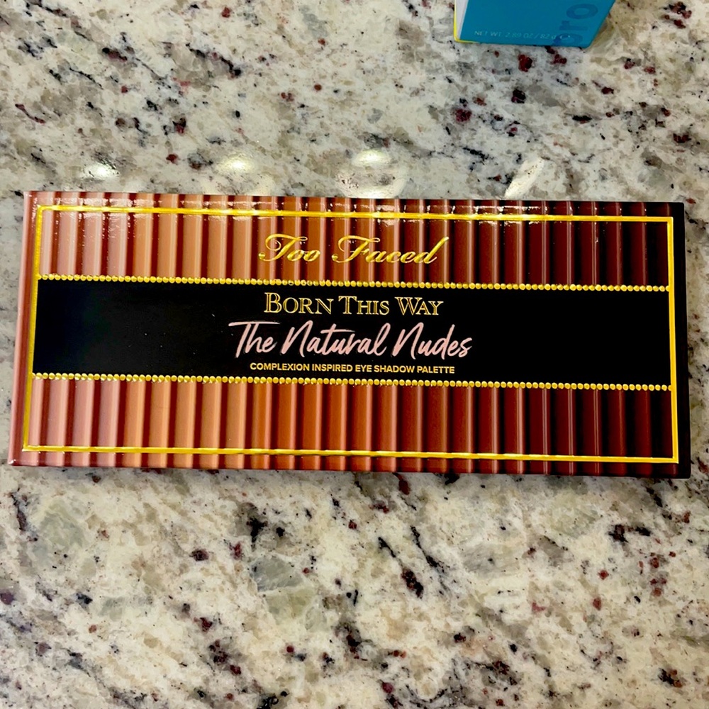 Too Faced Eye Shadow Palette - The Natural Nudes